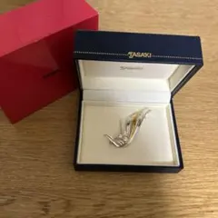 タサキ　田崎真珠　パール　ブローチ　3珠　シルバー　K18