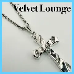 ●【10000円均一】Velvet Lounge ビリーフクロス ネックレスのサムネイル