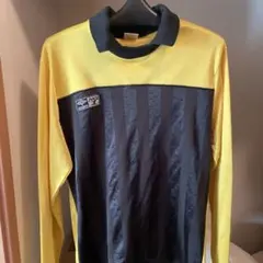 umbro サッカーシャツ L