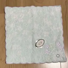 TOCCA 花柄刺繍 タオルハンカチのサムネイル