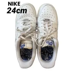 NIKE AIR FORCE 1 ’07 LXのサムネイル