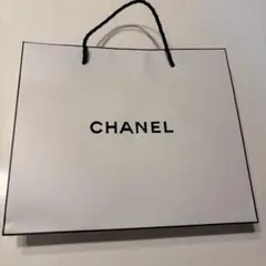 CHANEL ショッパー 白