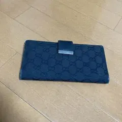 Gucci ブラック GGパターン 二つ折り財布　値引き可