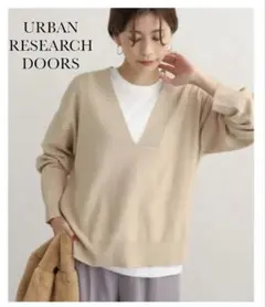 新品未使用タグ付きURBAN RESEARCH DOORS Vネックオーバー