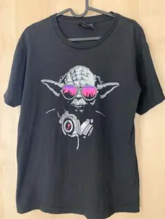 UNFLEDGED スターウォーズ　ヨーダ　Tシャツ M