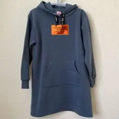【新品】DOLLY RIBBON 裏起毛　パーカーワンピース 140