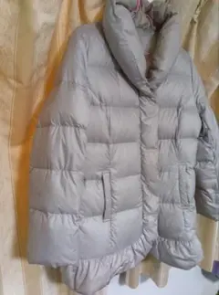 ベージュキルティングダウンジャケット　レディース