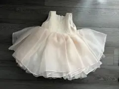 あやちゃん様。淡いピンクのフォーマルドレスとリボン