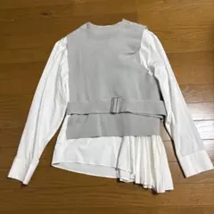 エレンディーク　ホワイト プリーツシャツ　グレーニットベスト　セット