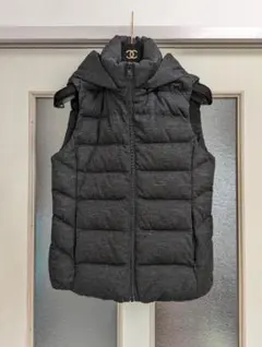 ユニクロ★ストレッチダウンベストM美品　ダークグレー　フード