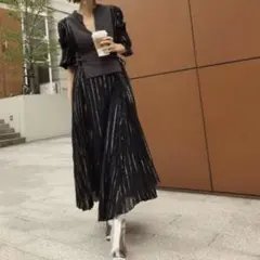 Item thumbnail for item 920d5eee-b3d1-48a1-94d6-ca7d816d62a3