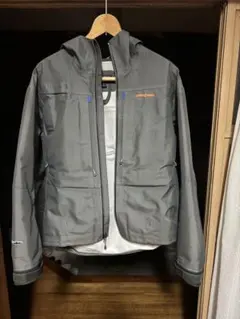 （新品未使用品）Patagonia フード付きフィッシングジャケット グレー Patagonia (パタゴニア) アウトドアウェア(ジャケット) メンズ SIZE L