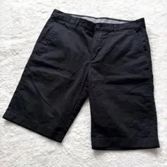 GIORDANO◇ショートパンツ　ハーフパンツ　ブラック　スリム　フィット　34のサムネイル