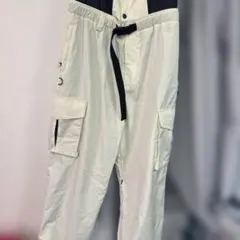 Mahf レイジーワイドカーゴパンツ アイボリー　XLのサムネイル