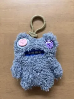 FUGGLER ファグラー グレー ぬいぐるみ マスコット - メルカリ
