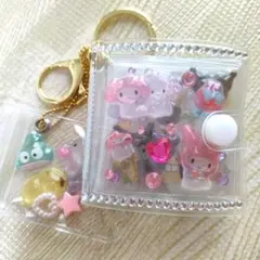 専用　匿名配送　キーホルダー付きミニシール帳　完成品