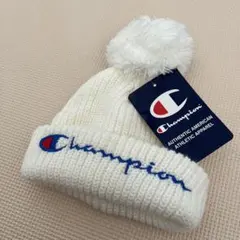 お値下げしました！Champion ニット帽 ポンポン付き 52cm 白