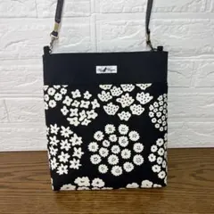 Item thumbnail for item becda3c7-e3d1-4268-97a0-a077f163f1bd