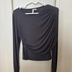 h&m レーヨンドレープトップス グレーのサムネイル