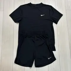 NIKE ドライフィット半袖ショートパンツ上下セット　ブラック　Mサイズ