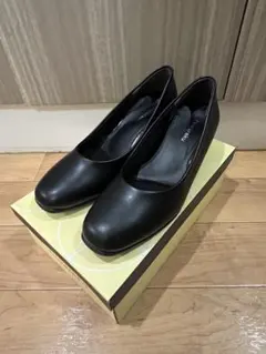 fuwaraku パンプス EEEE ブラック 23.5cmのサムネイル
