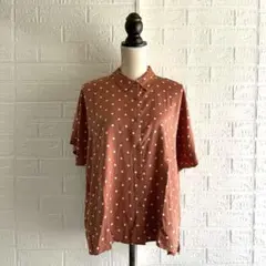 ユニクロ【XL】ドット柄 テラコッタ 希少サイズ とろみ感／半袖レーヨンブラウス