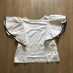 earth music&ecology カットソー　フリーサイズ