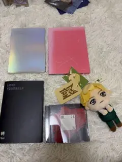 BTS LOVE YOURSELF アルバムセット トレカ ぬいぐるみ付のサムネイル