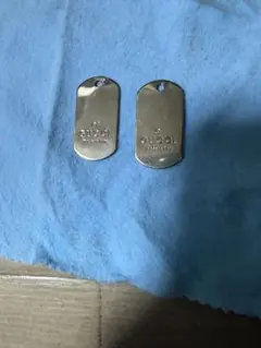 GUCCI メタル ドッグタグ ネックレス　キーホルダー　2個セット