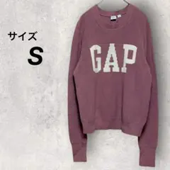 ギャップ　新品　ニット　ピンク　S　クルーネック　ロゴ　カジュアル　シンプル