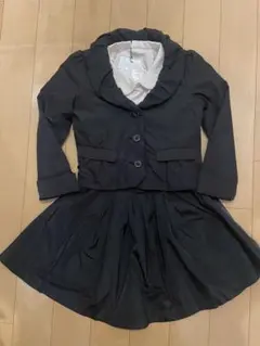 BeBe 黒 ジャケットとスカートセット 120