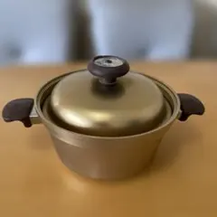 しばのキッチン　両手鍋 ゴールドカラー無水鍋　ミニのサムネイル