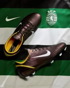 サッカースパイクNIKEマーキュリアルFG 25.5 激レア商品ロナウド サッカースパイクNIKEマーキュリアルFG 25.5 激レア商品ロナウド