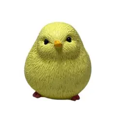 つぶらな瞳が可愛い！ヒヨコの置物（イエロー）のサムネイル