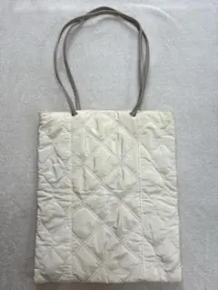 アイボリー キルティング トートバッグ