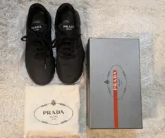 美品　PRADA プラダ スニーカー ブラック　サイズ8 27cmのサムネイル