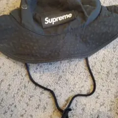 Supreme バケハ