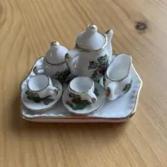 ドールハウス ミニチュア ティーセット ブドウ 陶磁器