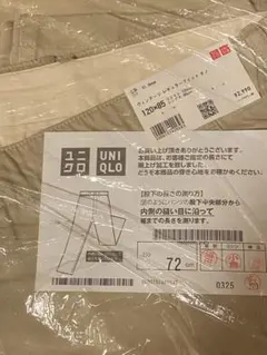 大きいサイズ、新品 UNIQLO チノパン 120×85 cmベージュ 未開封