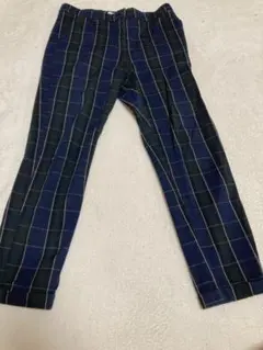 SALE中！グローバルワーク　チェック柄パンツ