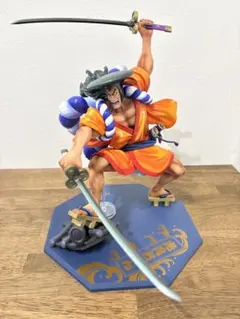 2026年最新】ロジャー 白ひげ フィギュアの人気アイテム - メルカリ