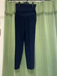 UNIQLO スマートアンクルマタニティパンツ　Sサイズ