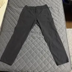 テーパードパンツ ブラックのサムネイル