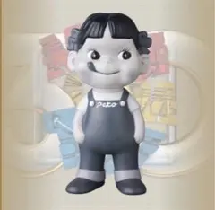 メディコムトイ　ソフビ　ペコちゃんのサムネイル