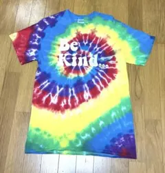 GILDAN Be Kind タイダイ Tシャツ