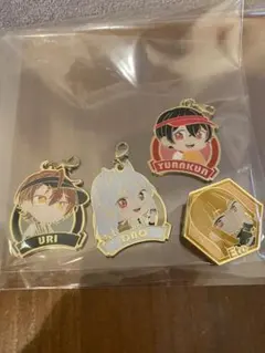 カラフルピーチ　エト　ピンバッチ