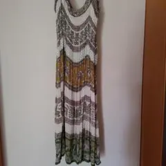 MALAIKA ノースリーブワンピース