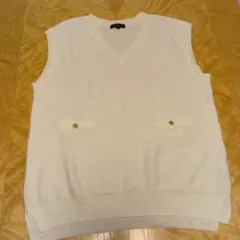 値下げ　Reflect ホワイト ニットベスト Vネック