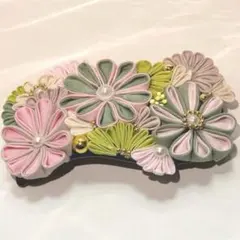 つまみ細工花髪飾り パール付きバレッタ