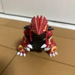 ポケットモンスター　ポケモン　ゲンシグラードン　モンコレ　フィギュア